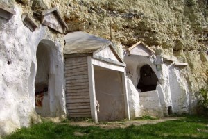 Бакота, скельний монастир